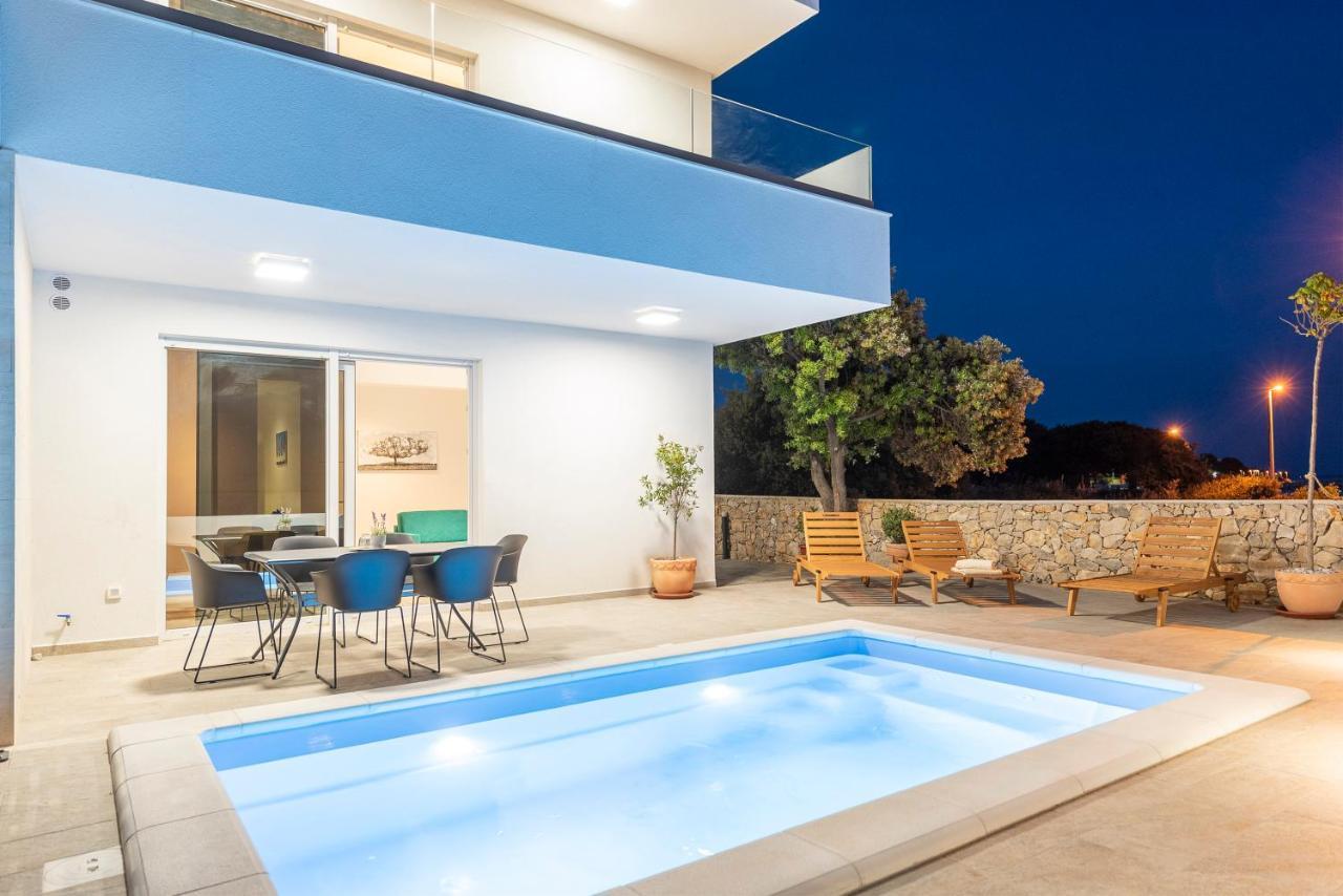 Villa Eni Apartments 1 Мандре Экстерьер фото