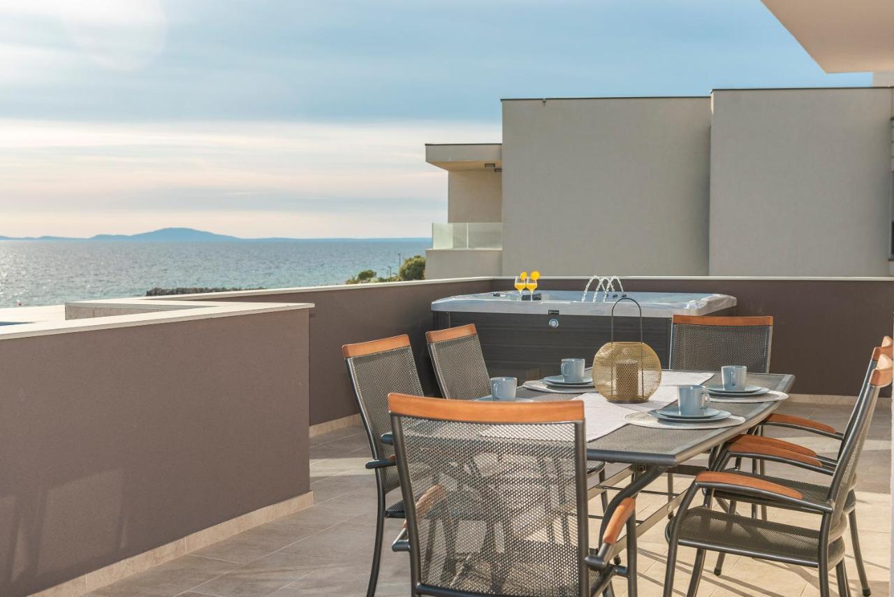 Villa Eni Apartments 1 Мандре Экстерьер фото
