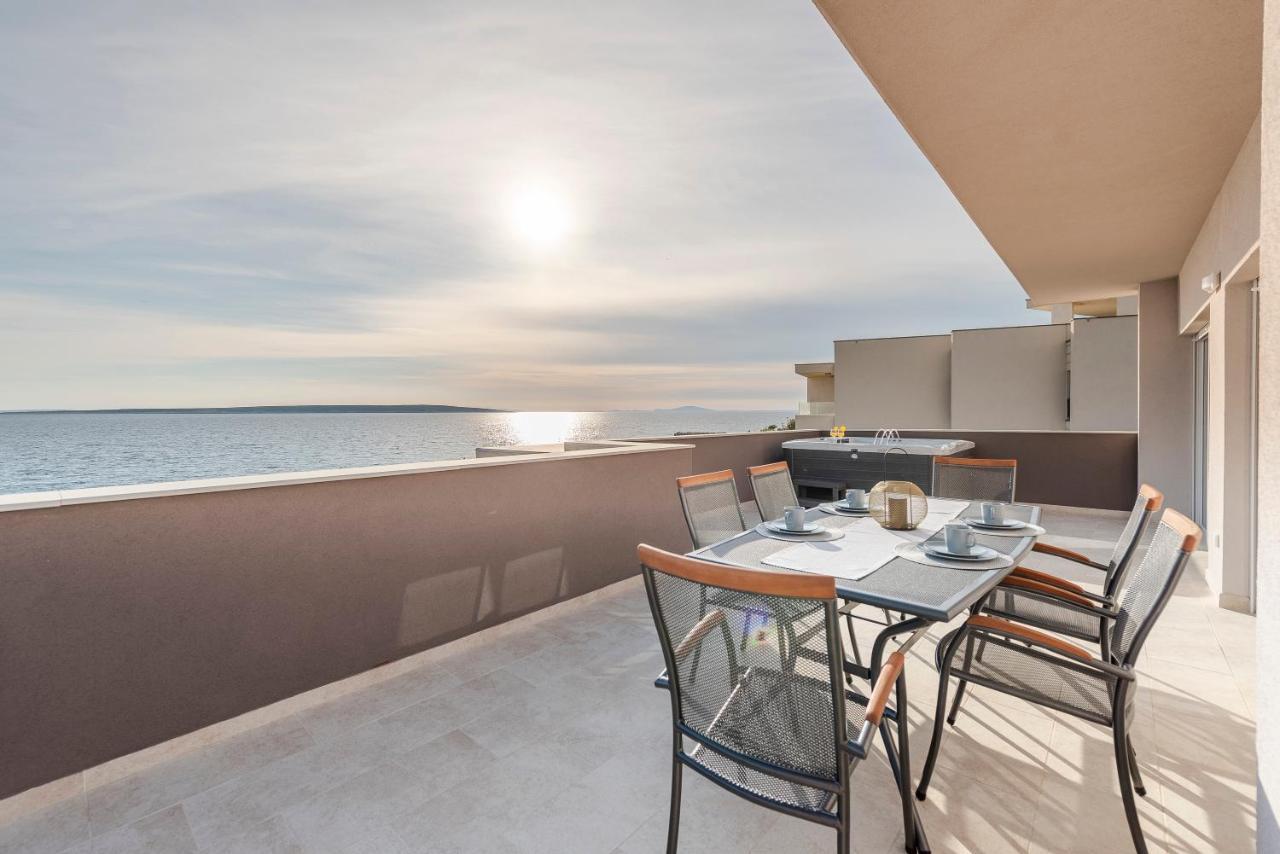 Villa Eni Apartments 1 Мандре Экстерьер фото